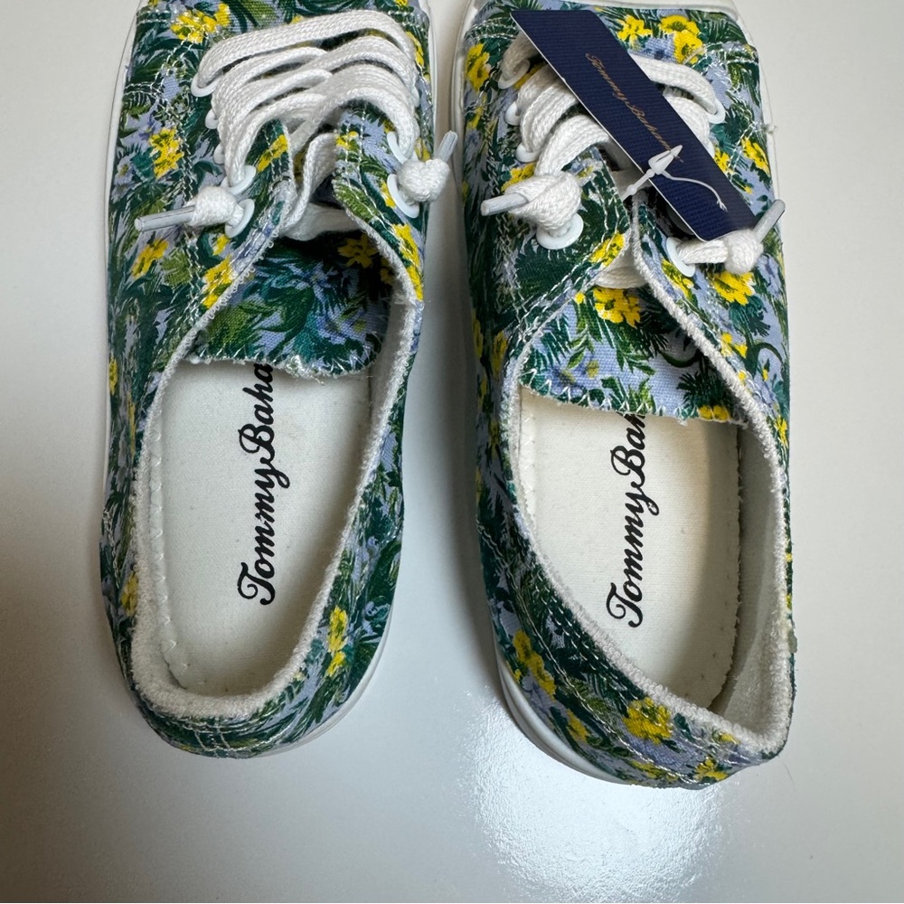 Tommy Bahama Floral Canvas Sneakers‎ COCO Style Size 6.5M NWT - Picture 8 of 13